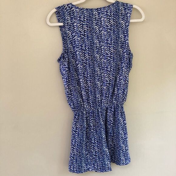Saks Fifth Avenue Blue and White Patterned Romper - Picture 5 of 6